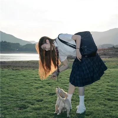 红白黑黄第一季