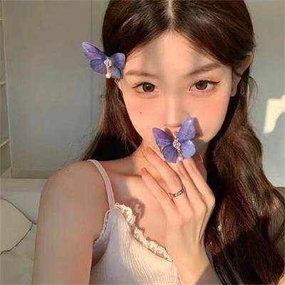 猫眼女枪手